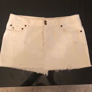 Abercrombie & Fitch off white denim skirt